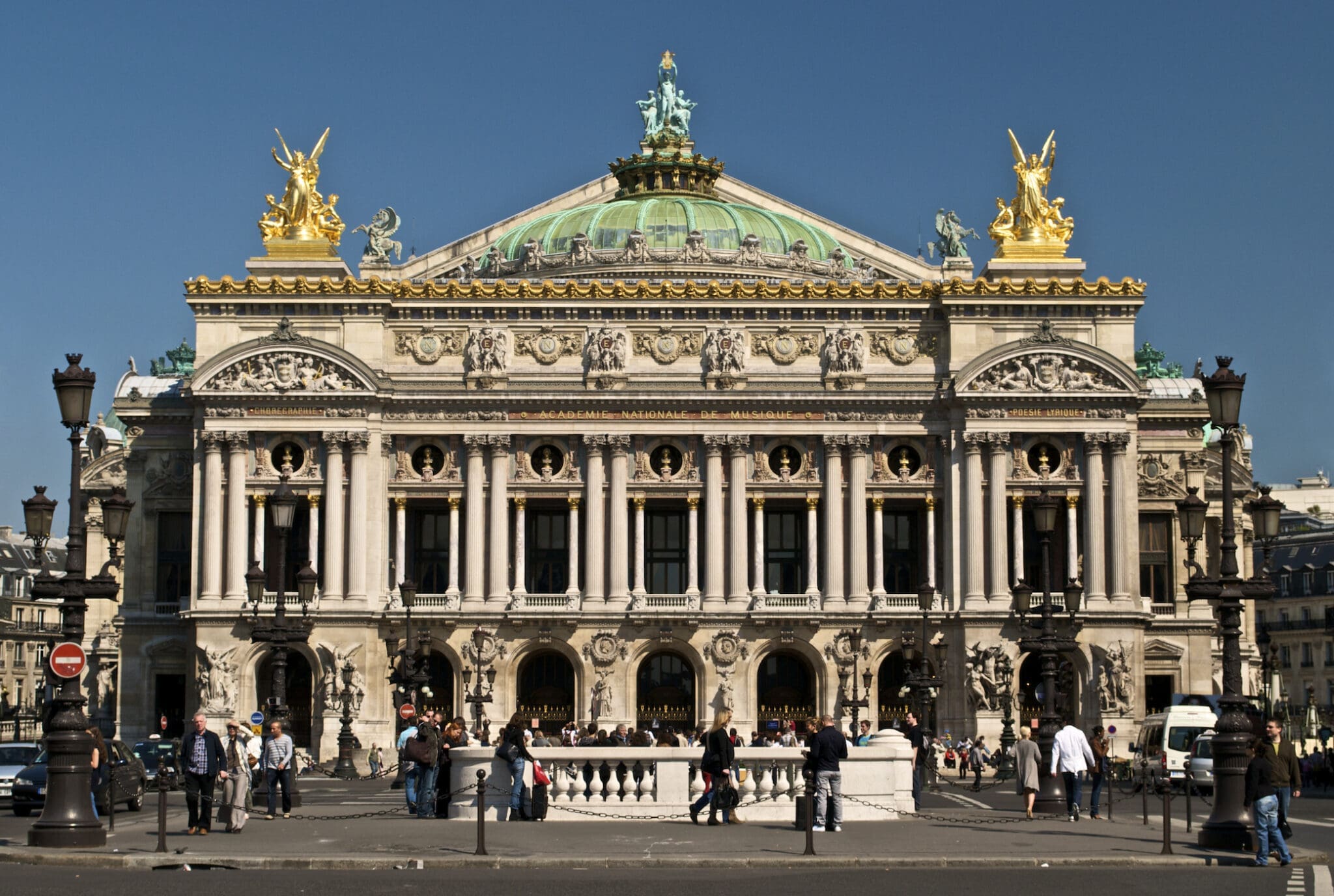 Paris Opera full frontal architecture May 2009 0bb 4